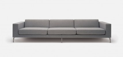 HM34e five seat sofa, wide arms